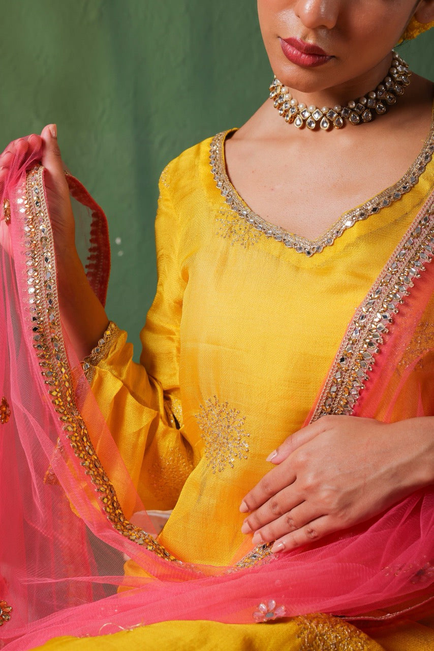 Mishti Kurta